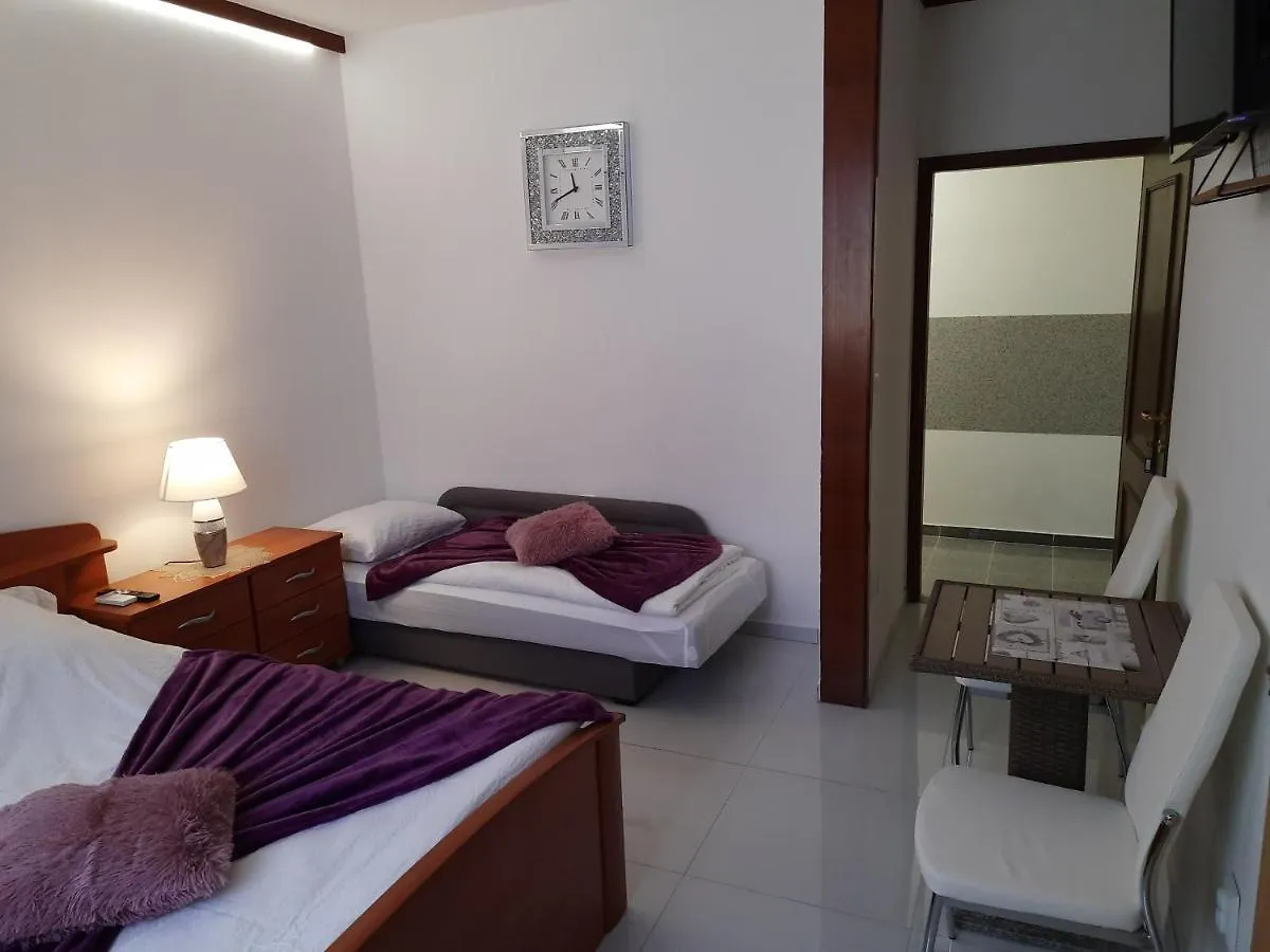 Apartments Anagora III Rijeka Croatia